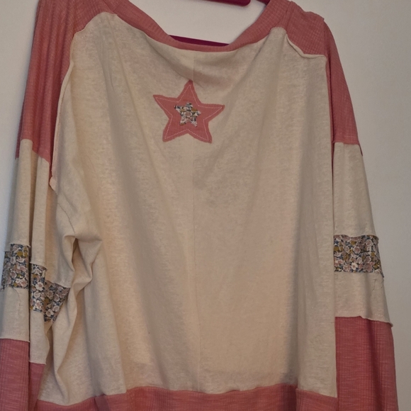 POL Cream and Pink Star Tunic - Picture 2 of 5